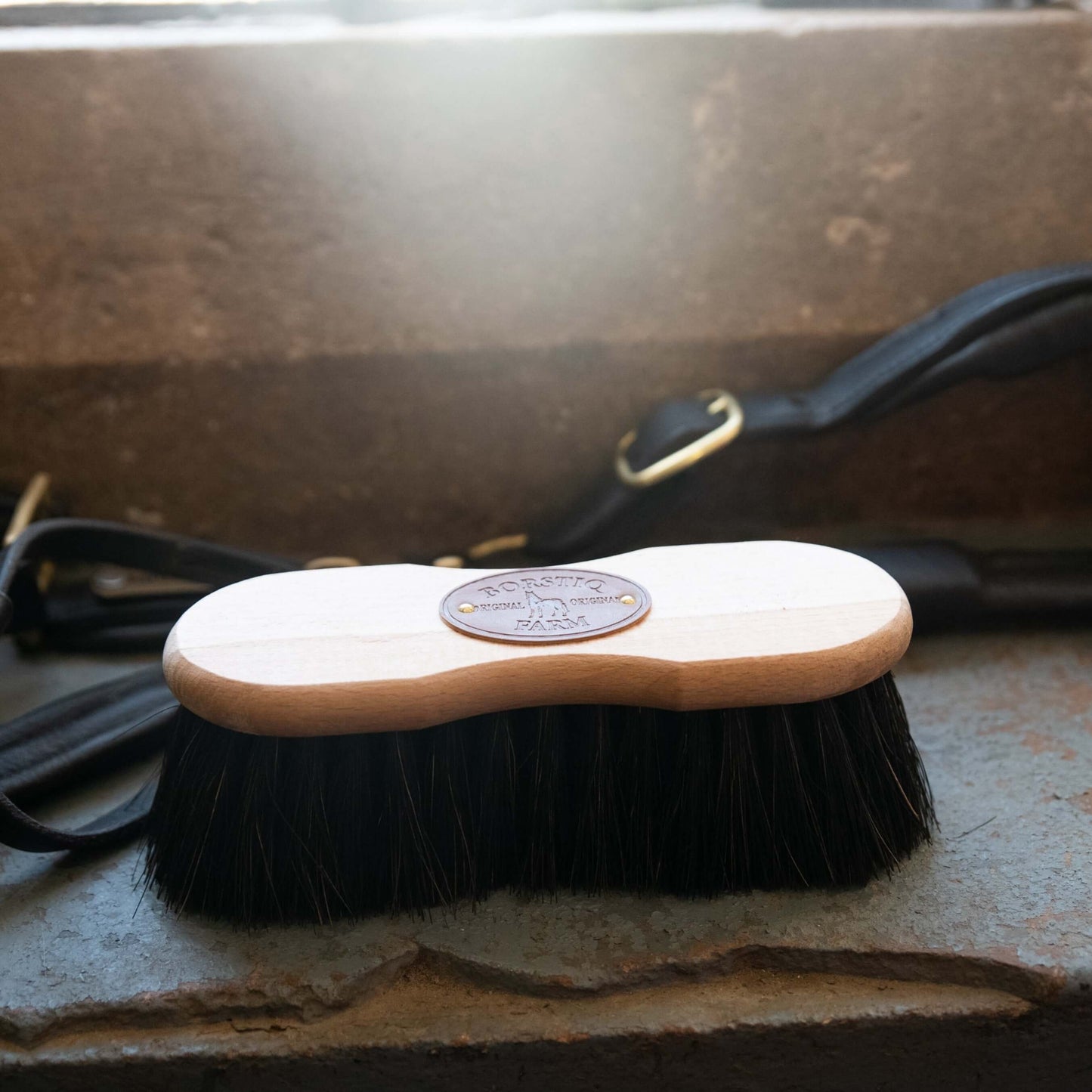 Borstiq Shaped Arenga Horse Brush