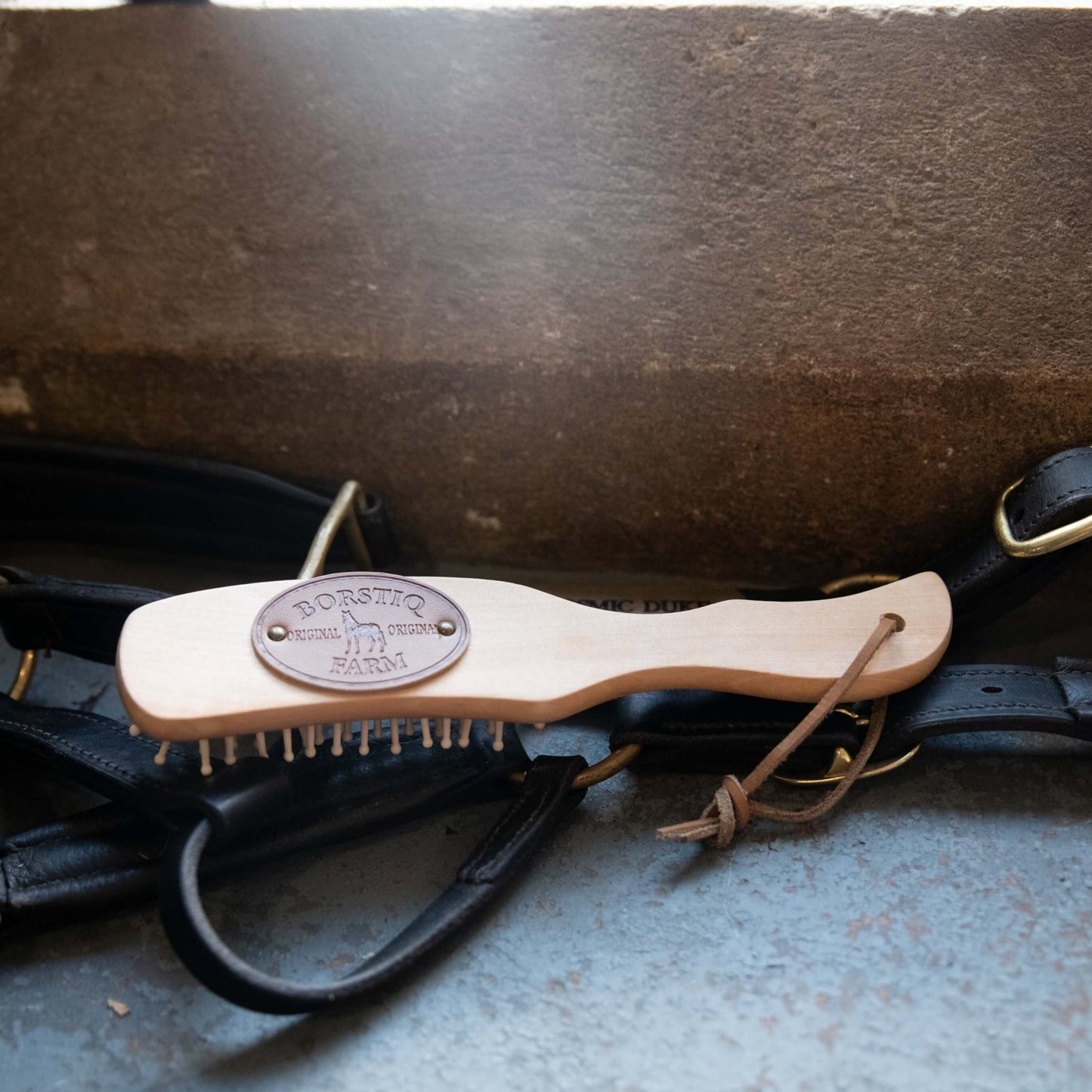 Borstiq Mane and Tail Brushes