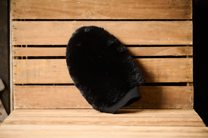 Quilted Grooming Mitt