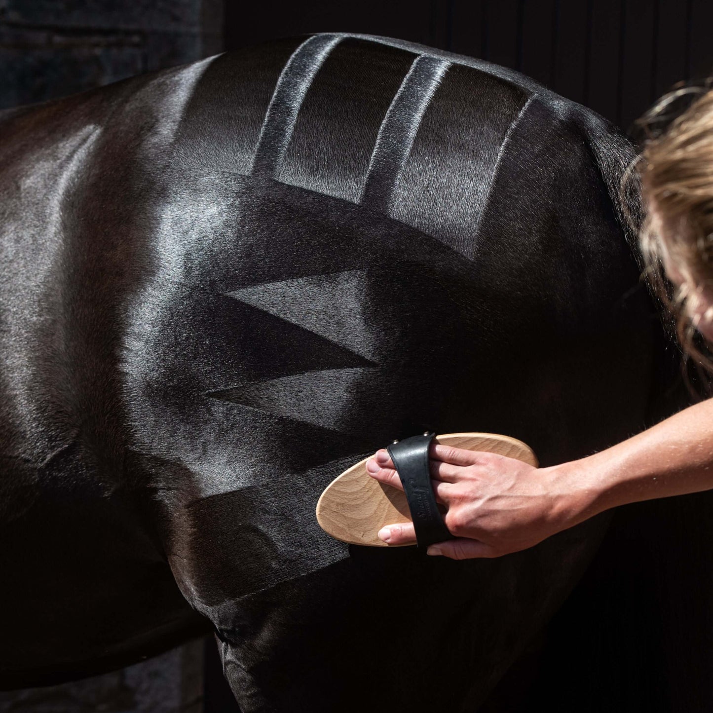 Quarter Marking Brush